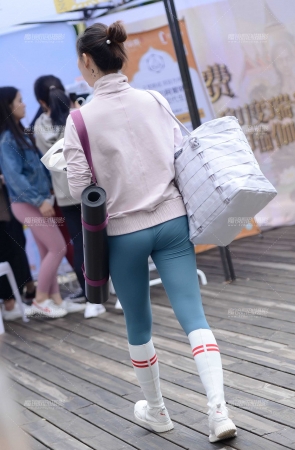 开心美女