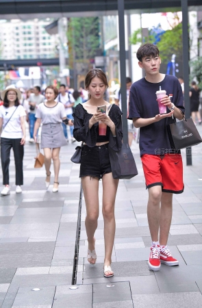 娇小女友