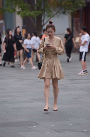 优雅的美女3A3101[1.8G