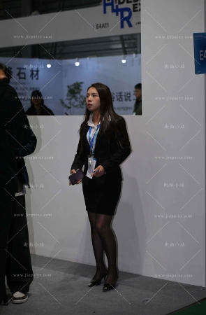 成熟韵味黑丝美女姐妹 [19P]