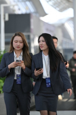 精致靓丽通勤风 [86P-1.63GB]