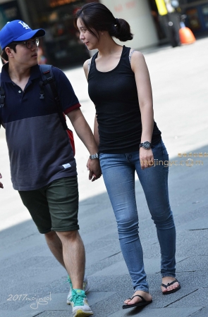 咔喳2017.01.24 街拍153（8p)