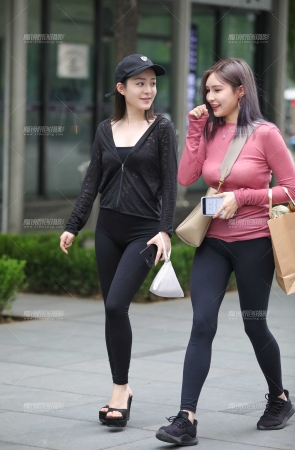 两个高颜值美人胚子