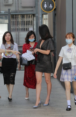 迷人的女人味，分分钟让你心动不已