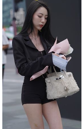 两个气质美人(292P)