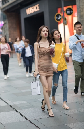 看到这膝盖有点心疼