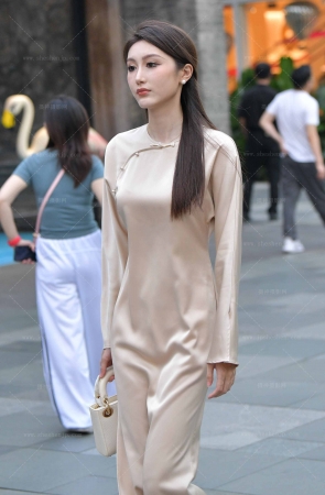 25426-13=48√靓丽小姐姐 10P