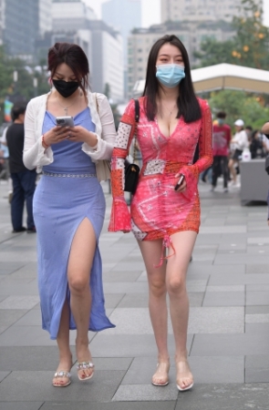 性感美胸小姐姐