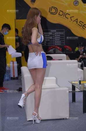 魅力车模，实在太迷人~