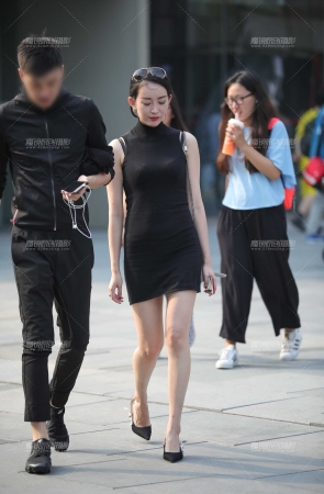 性感娇羞的美**