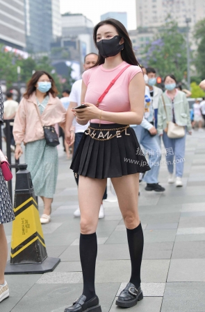23524-2=81超短百褶裙美腿 13P
