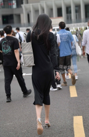 22828-45+43黑美人～ 15P