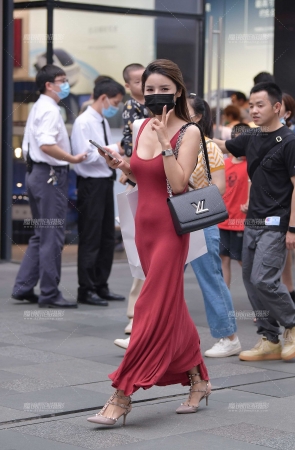 魅力红裙美女~
