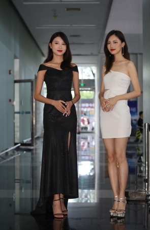 车模闺蜜