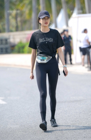 长腿小姐姐