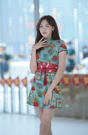 高跟美女