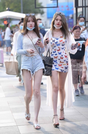 2065-4+47/热裤肉腿，我是爱了~ 4P