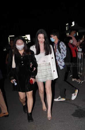 白皙美腿