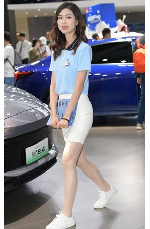 蓝衣白裙美女(33P)