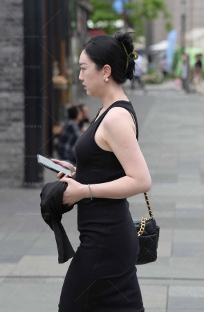 花开午夜后，花香更迷人240230-3-39 15P