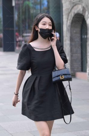 清纯萝莉型小女生231123-3-84 15P