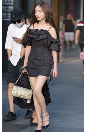 黑色吊带裙美女(67P)