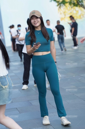 阳光灿烂