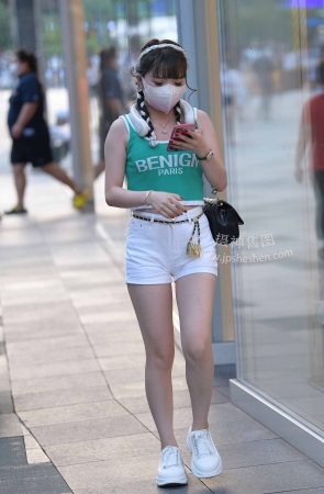 肤白貌美大白腿--230705-7-77 16P