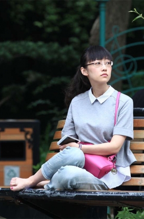 No643 因我的左右骚扰，破坏了女神恬静的露脚休憩时光