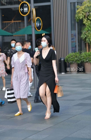 长裙姐姐