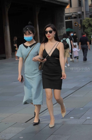 时尚妞，好美