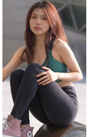 （视频）瑜伽裤小妹