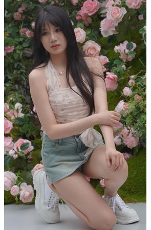 爱拍照的美女(156P)