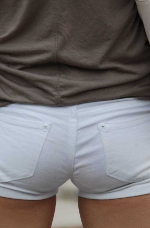 2016-08-12超紧小白裤少妇38张