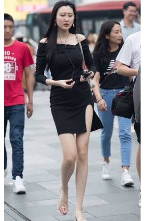 黑色连体裙气质美女(21P)