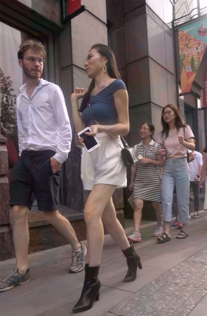 性感高贵美女
