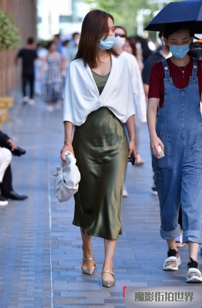 端庄秀丽长裙美女MJ1992[492M]