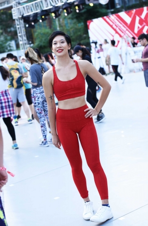 妖艳的红色