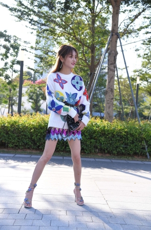 可爱卡通风裙装