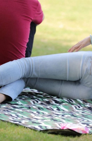 No1200 柔情少妇的无瑕足底，目测几乎满分