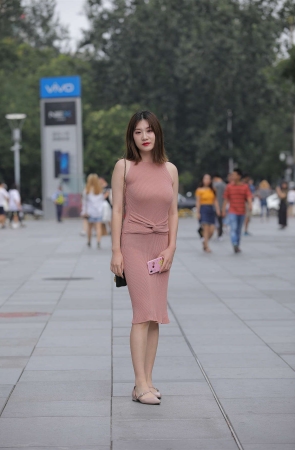 包臀裙少妇