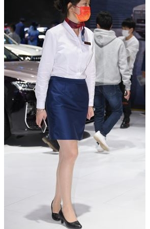 汽车女销售(26P)