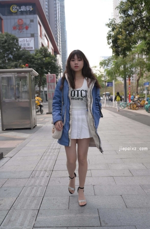 丝袜女孩 【套图+视频】