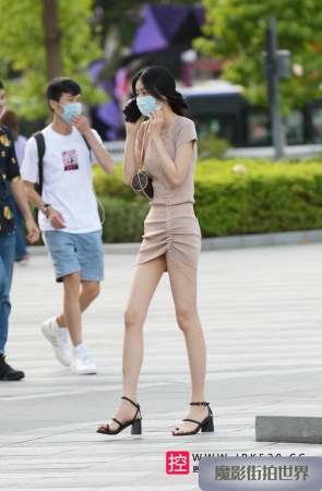 包屯裙美女3A3157[711M]